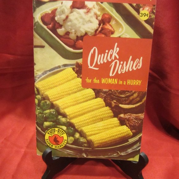VTG 1955 RECIPE BOOK, QUICK DISHES FOR THE WOMAN IN A HURRY, SHOPRITE BOOKLET - Picture 2 of 5